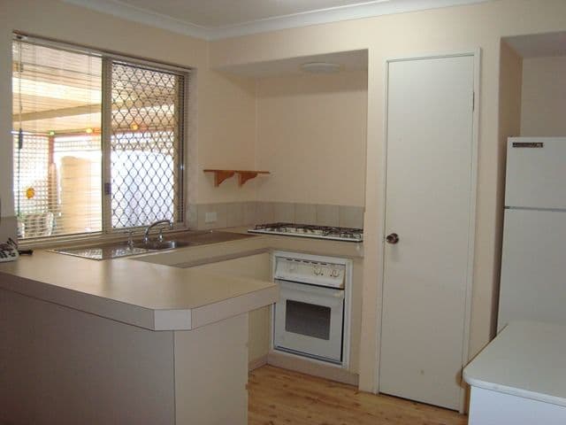 25 Stratton Boulevard, STRATTON WA 6056, Stratton - Thumbnail 2