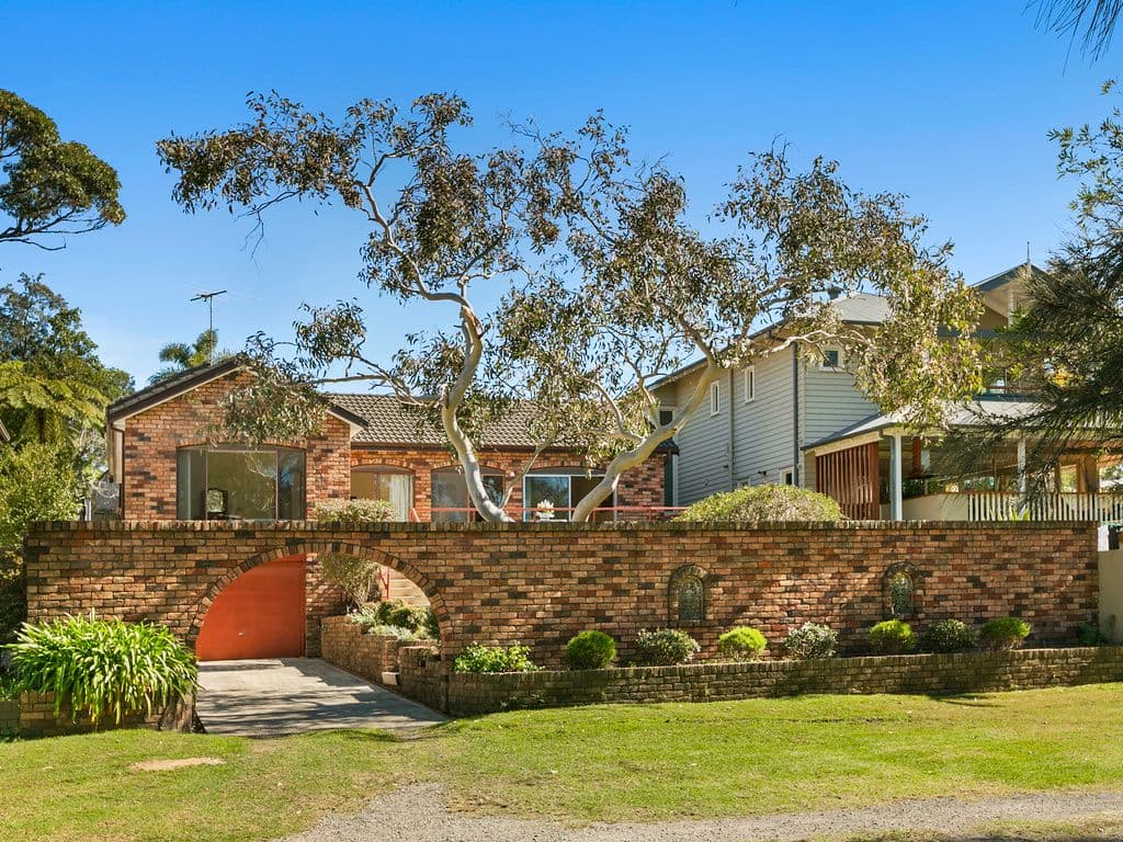 17 Moresby Place, Allambie Heights NSW 2100, Allambie Heights - Thumbnail 2