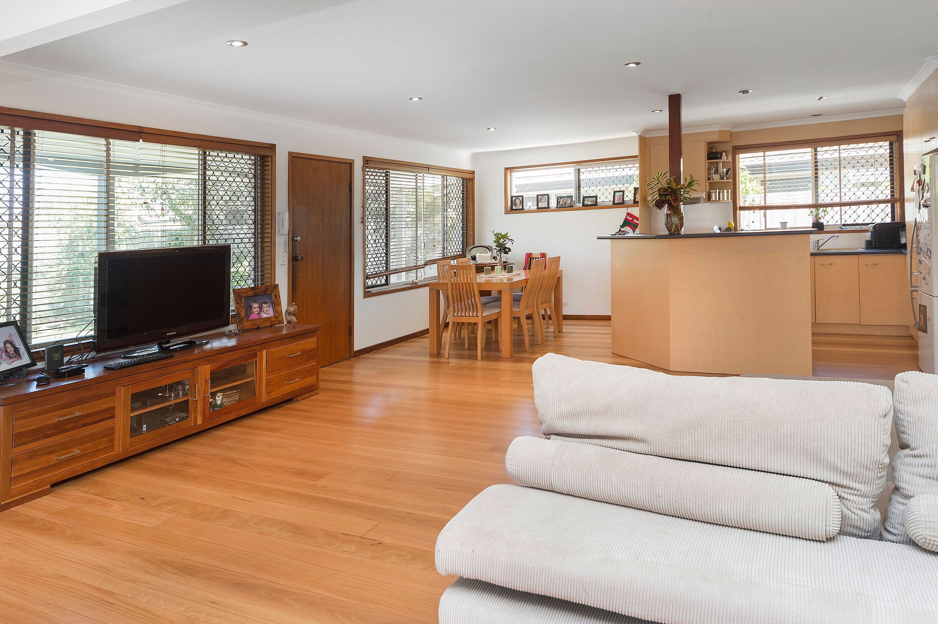 47 Poinsettia Avenue, Hollywell QLD 4216, Hollywell - Thumbnail 6