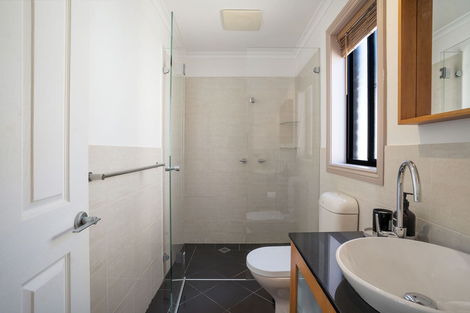14 Foam Street, Freshwater NSW 2096, Freshwater - Thumbnail 2