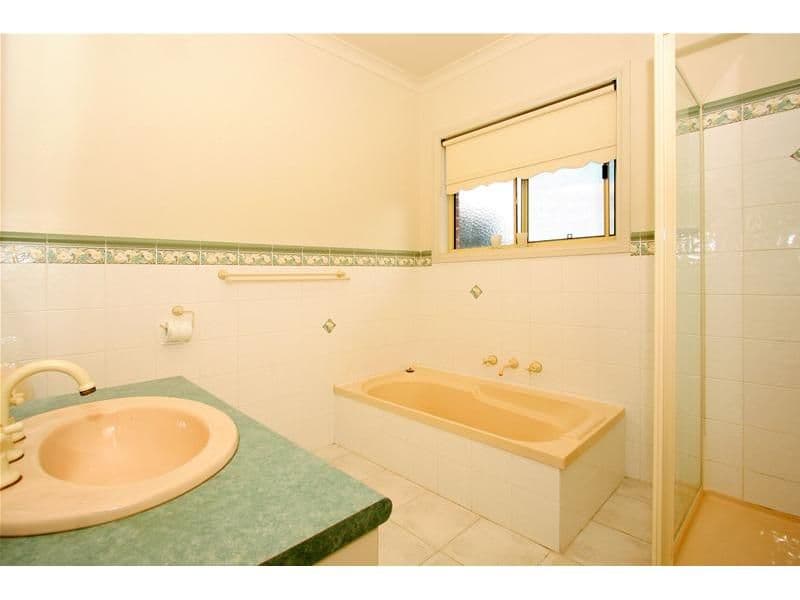 15 Alexandra Street, GREENSBOROUGH VIC 3088, Greensborough - Thumbnail 5