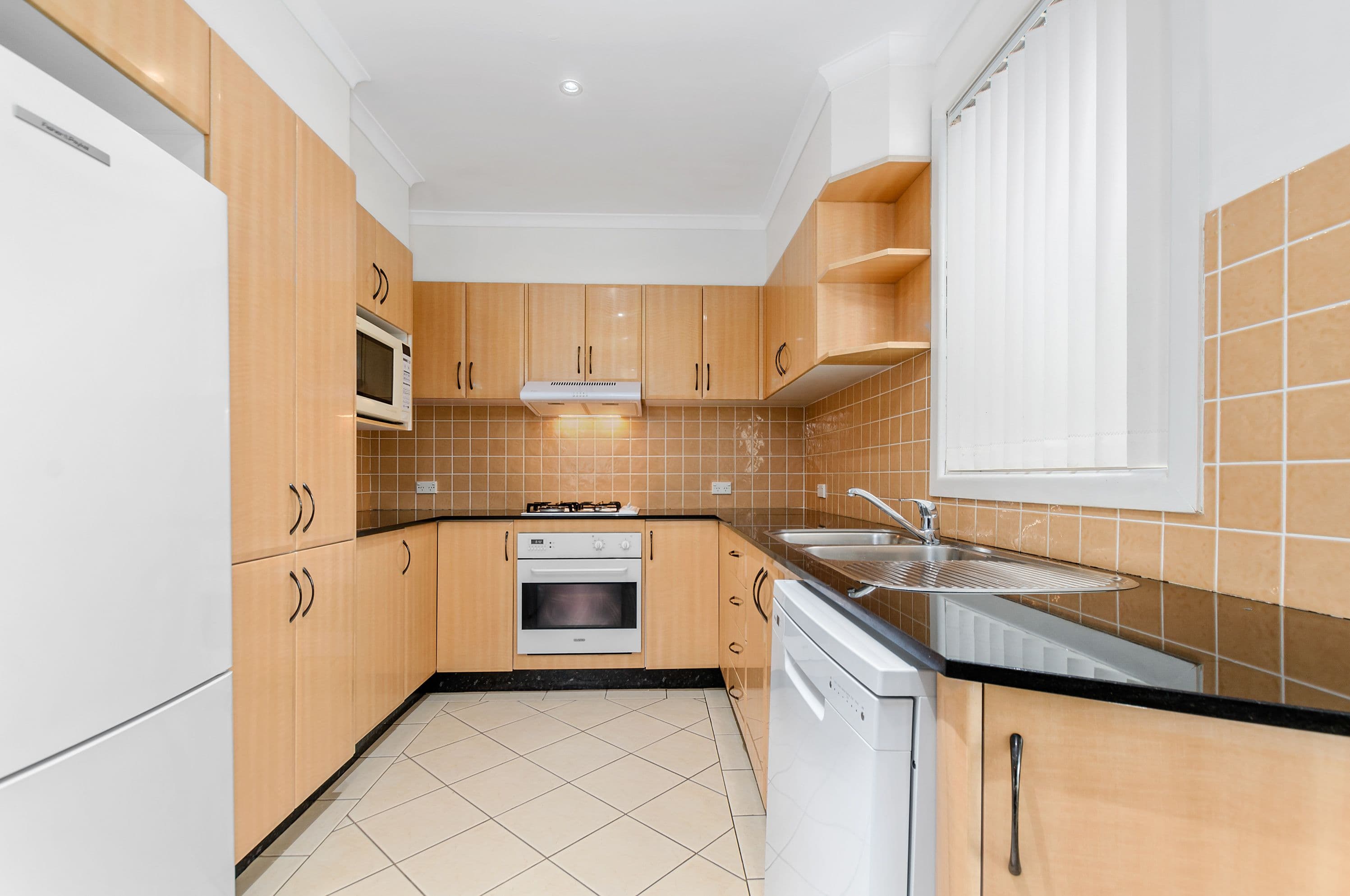 29 Eleebana Crescent, Koonawarra - Thumbnail 2