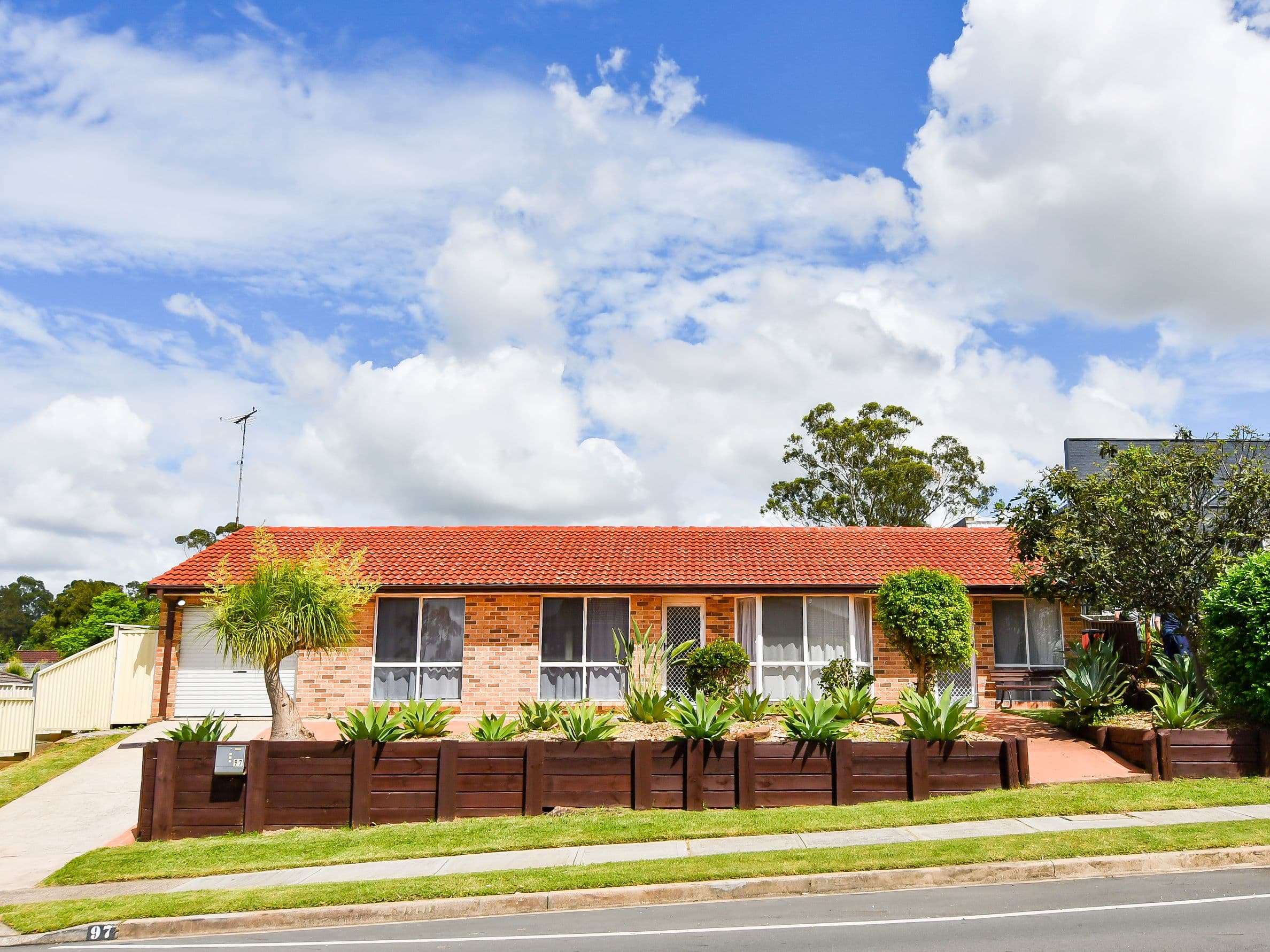97 Harrow Road, Glenfield NSW 2167, Glenfield - Thumbnail 2