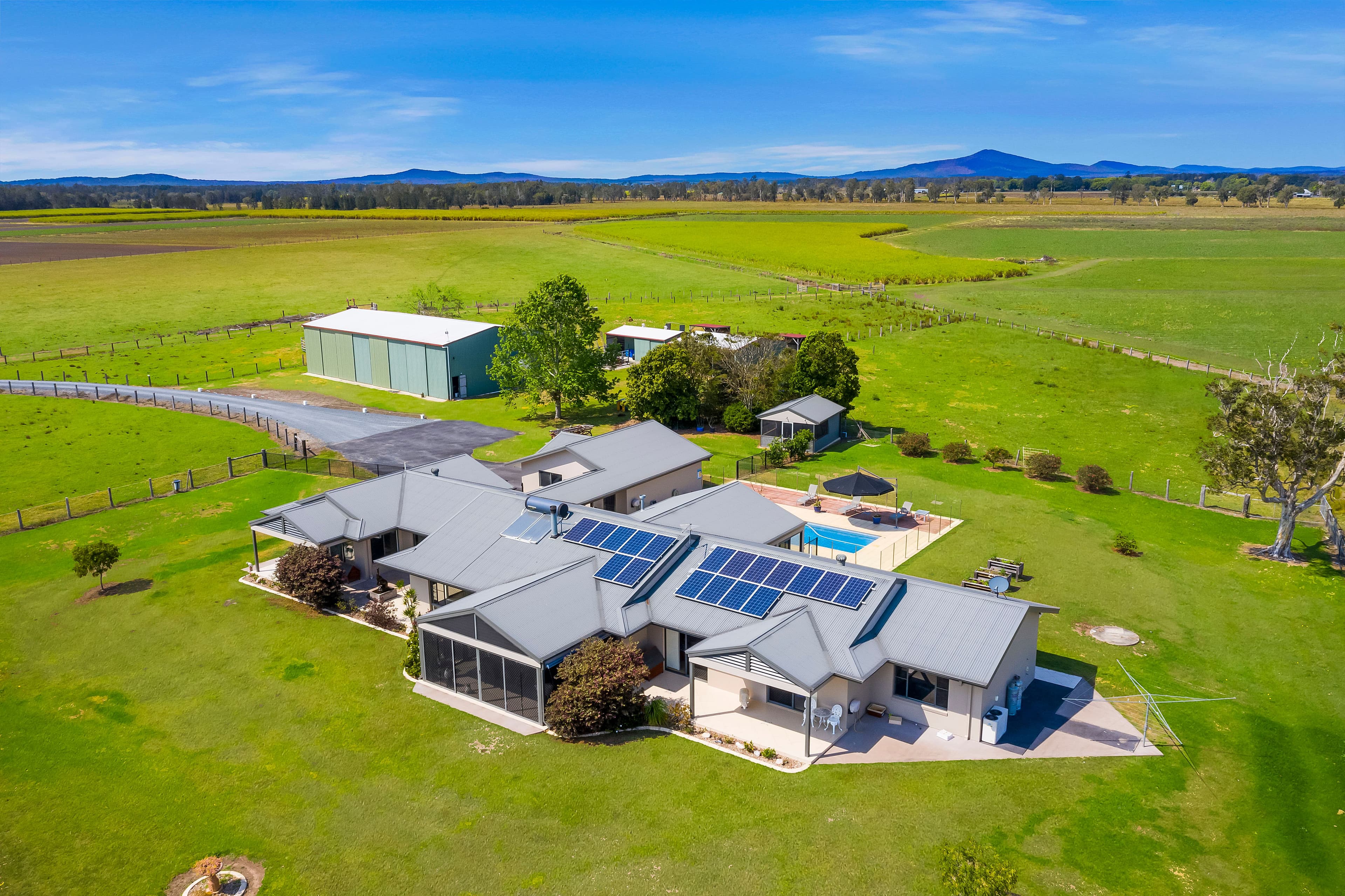 44 Camerons Lane, Palmers Channel - Image 1
