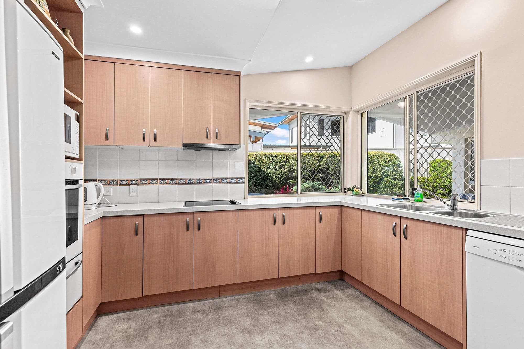 8 Pepper Street, Bridgeman Downs QLD 4035, Bridgeman Downs - Thumbnail 5