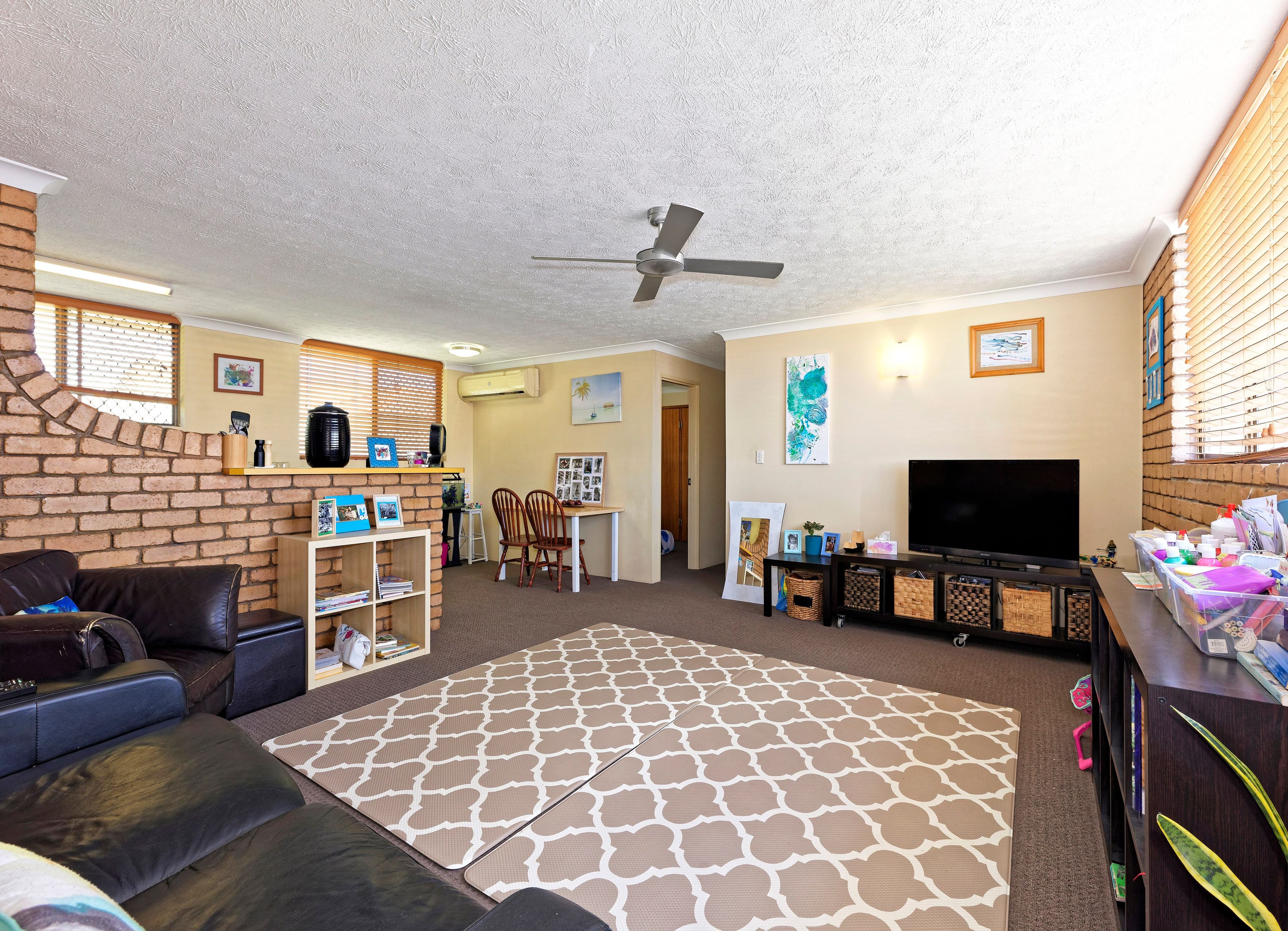 9 Ellen Street, Woody Point QLD 4019, Woody Point - Thumbnail 3