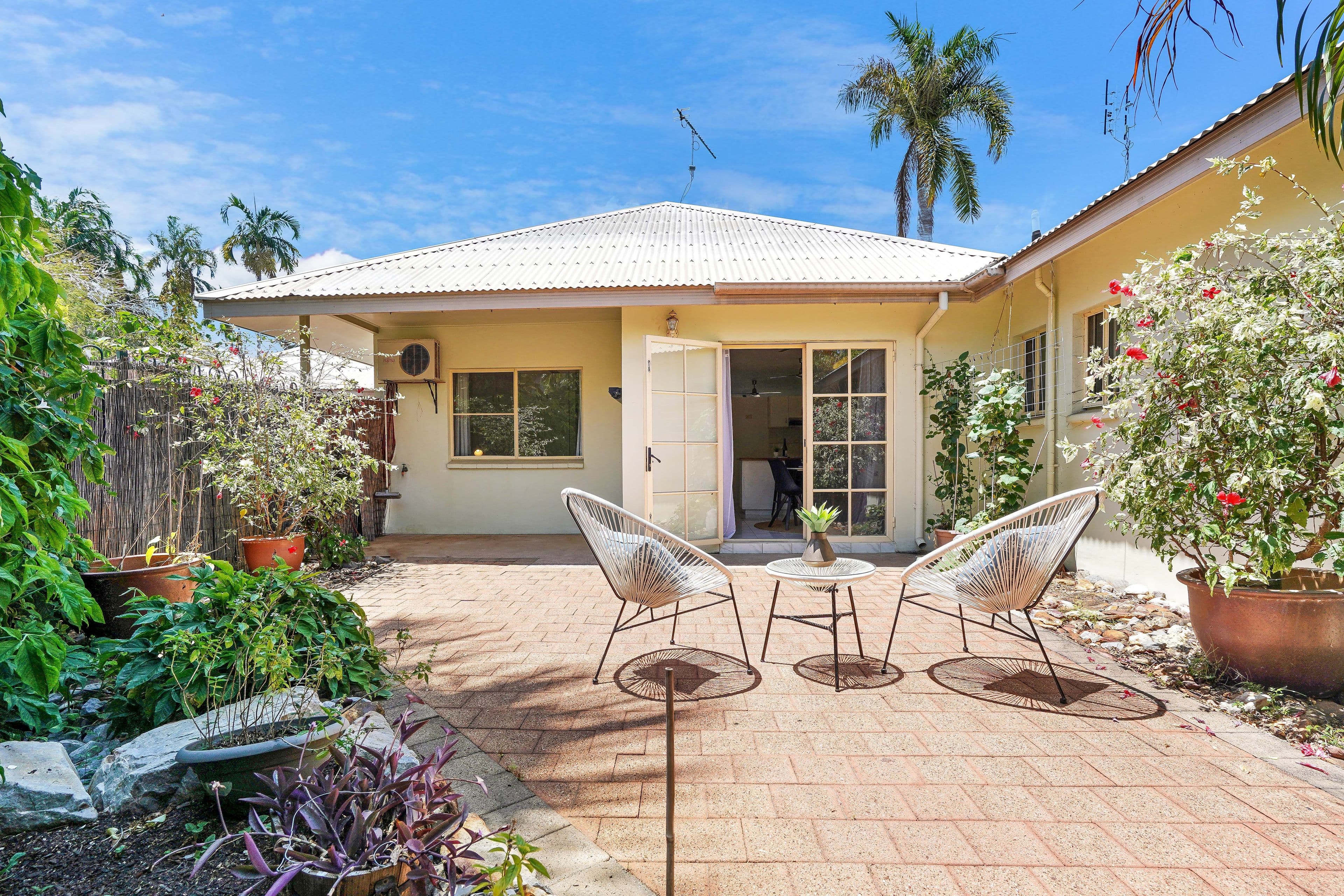 152 Casuarina Drive, Nightcliff NT 0810, Nightcliff - Thumbnail 2