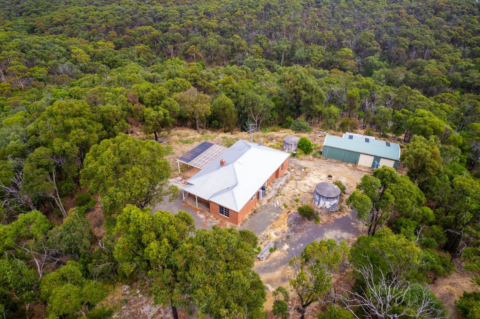 325 De Motts Road, ANAKIE VIC 3213, Anakie - Thumbnail 2