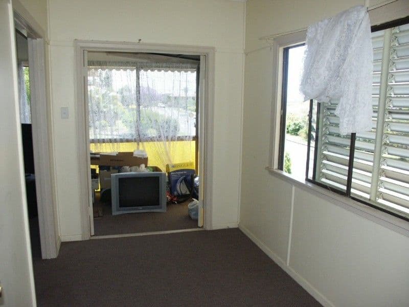 92 Trouts Road, EVERTON PARK QLD 4053, Everton Park - Thumbnail 5