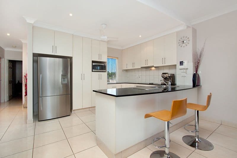 32 McLachlan Street, DARWIN NT 0800, Darwin City - Thumbnail 2