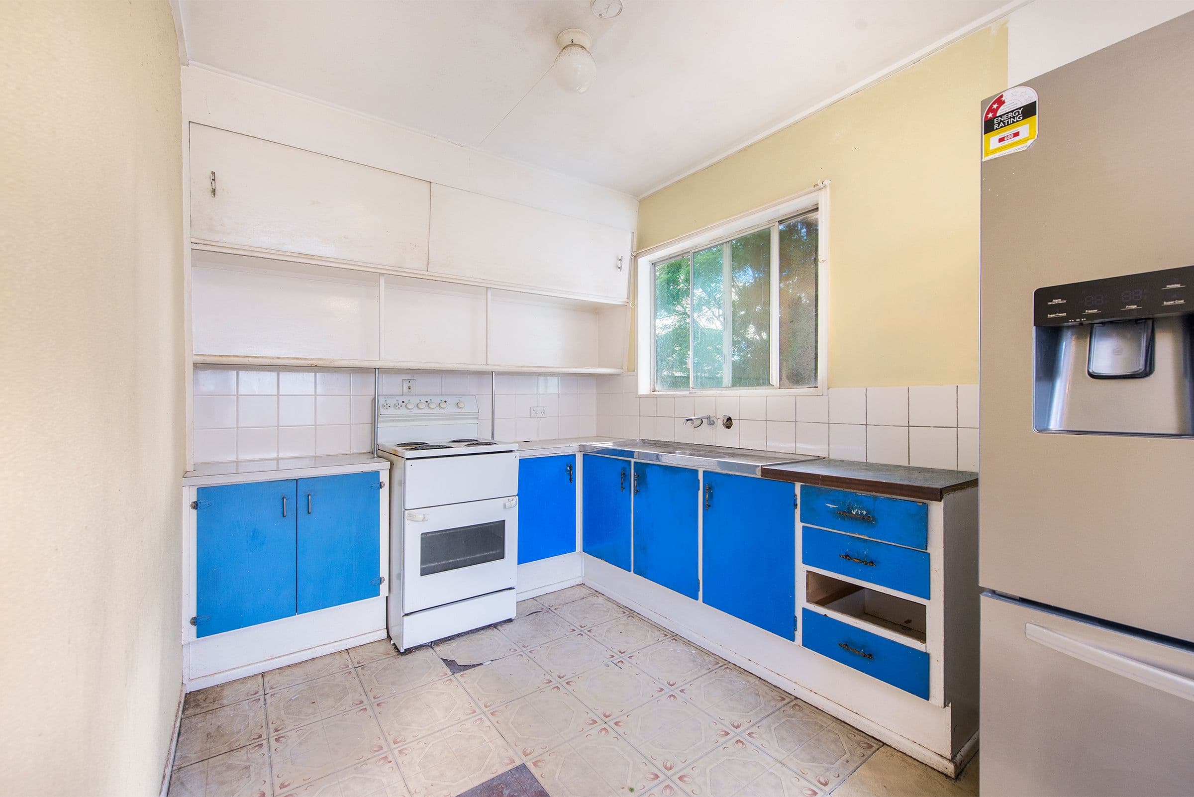 8 Mawarra Street, Kingston QLD 4114, Kingston - Thumbnail 2