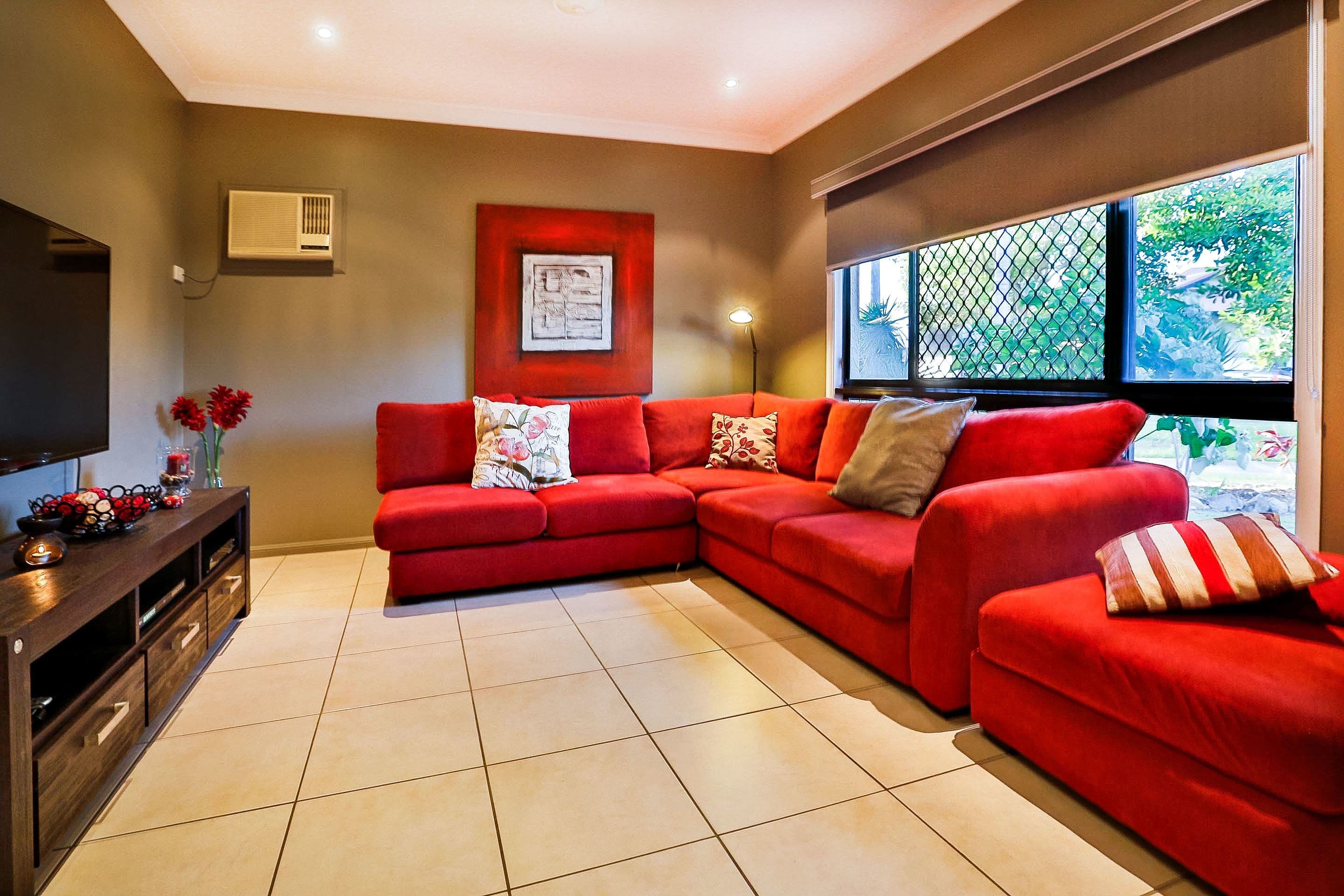 4 Waterbrook Close, Idalia QLD 4811, Idalia - Thumbnail 4