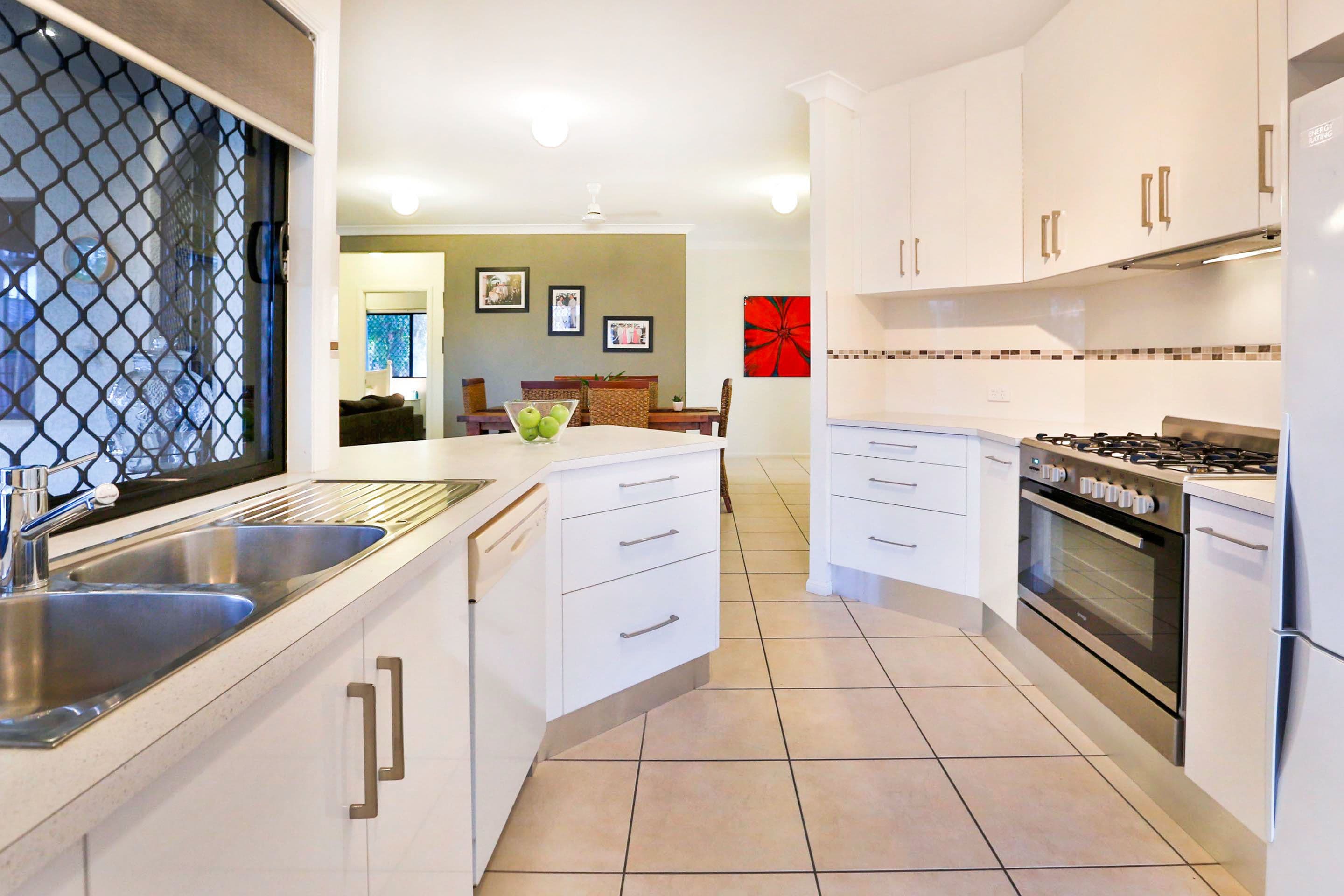 4 Waterbrook Close, Idalia QLD 4811, Idalia - Thumbnail 7
