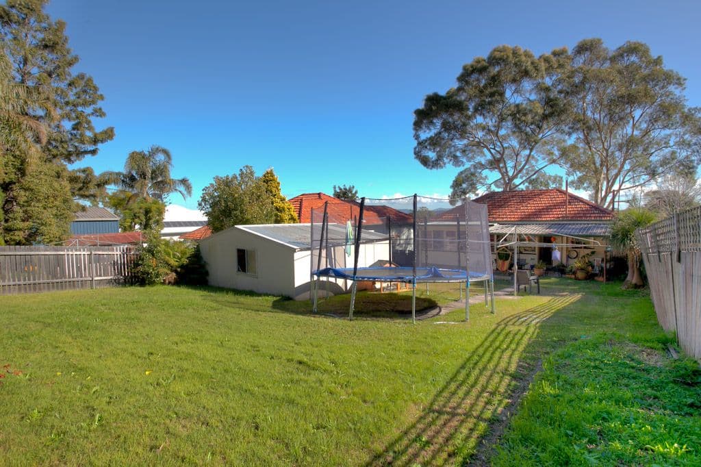 46 Patricia Avenue, CHARLESTOWN NSW 2290, Charlestown - Thumbnail 3