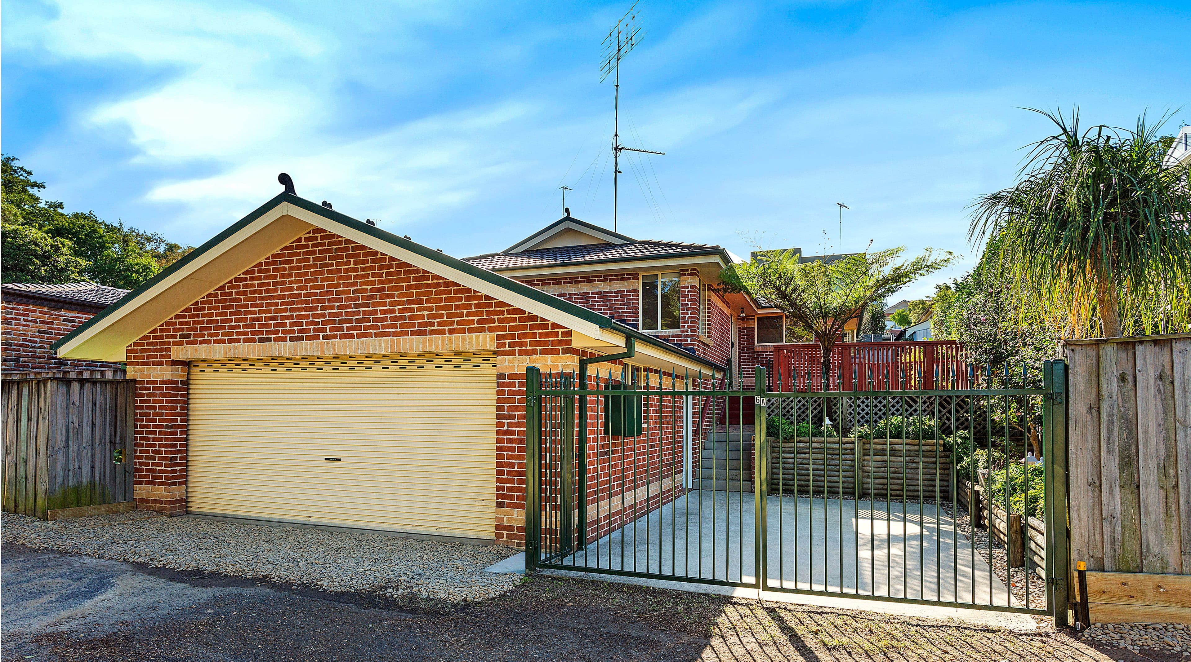 6 Wade Street, Putney - Thumbnail 2