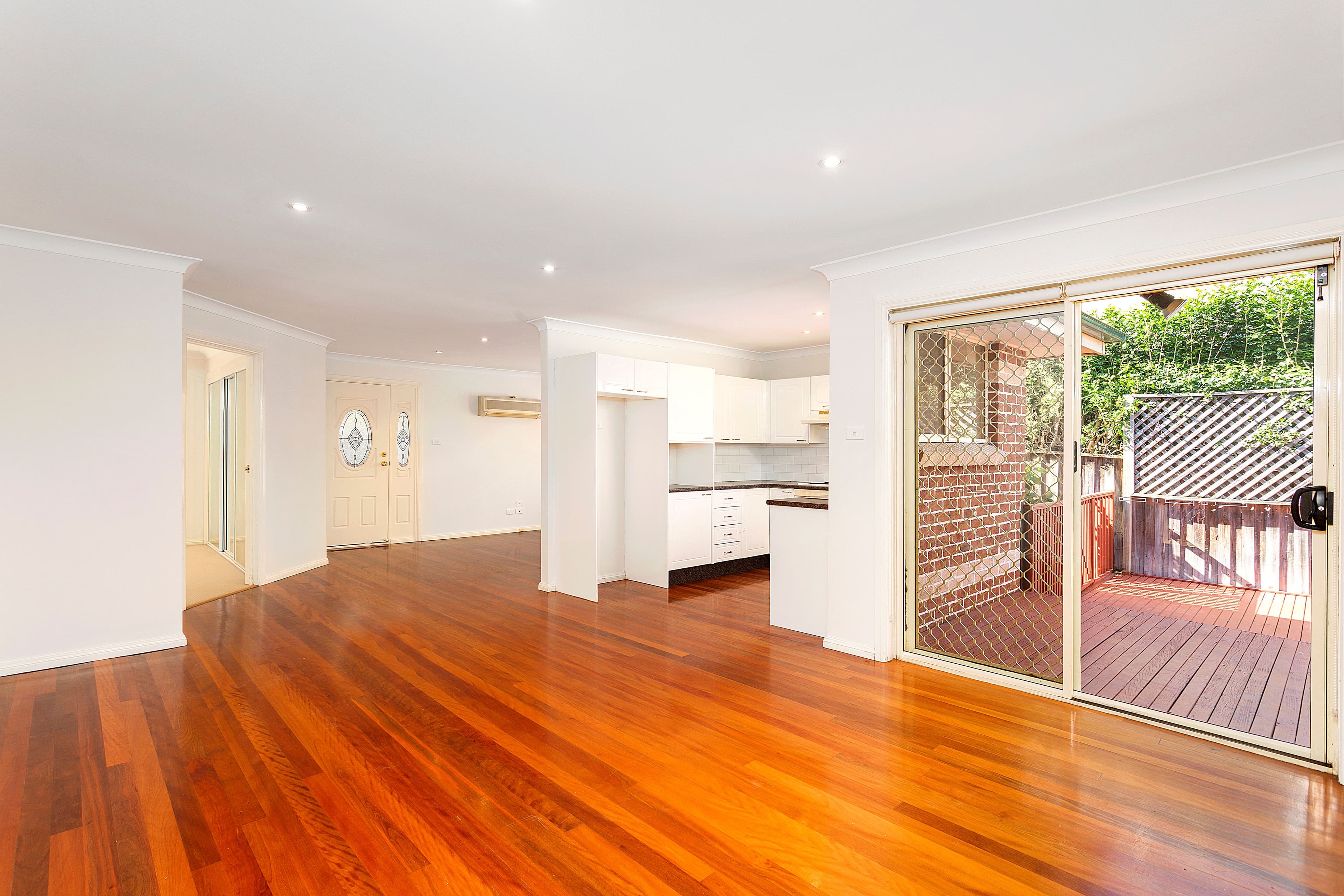 6 Wade Street, Putney - Thumbnail 4