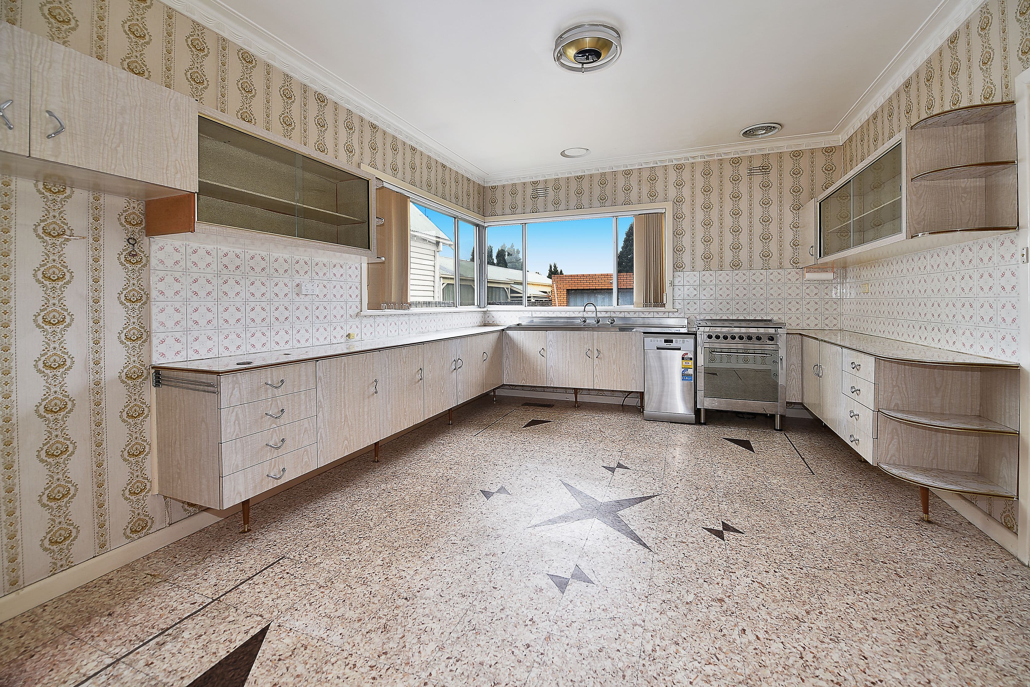 59 Rennie Street, Coburg VIC 3058, Coburg - Thumbnail 4