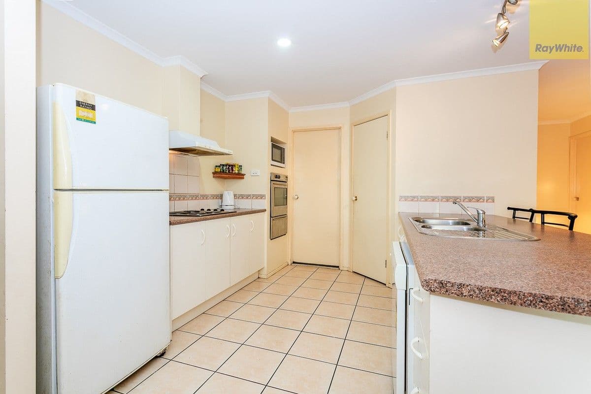 14 Muscat Court, Heritage Park QLD 4118, Heritage Park - Thumbnail 4