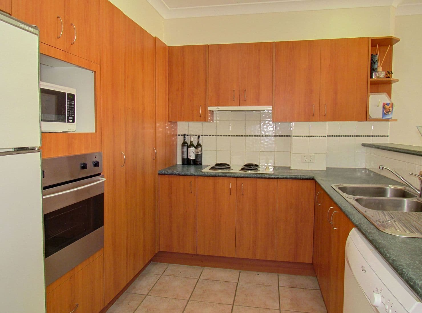 18 Pacific Parade, Yamba - Thumbnail 4