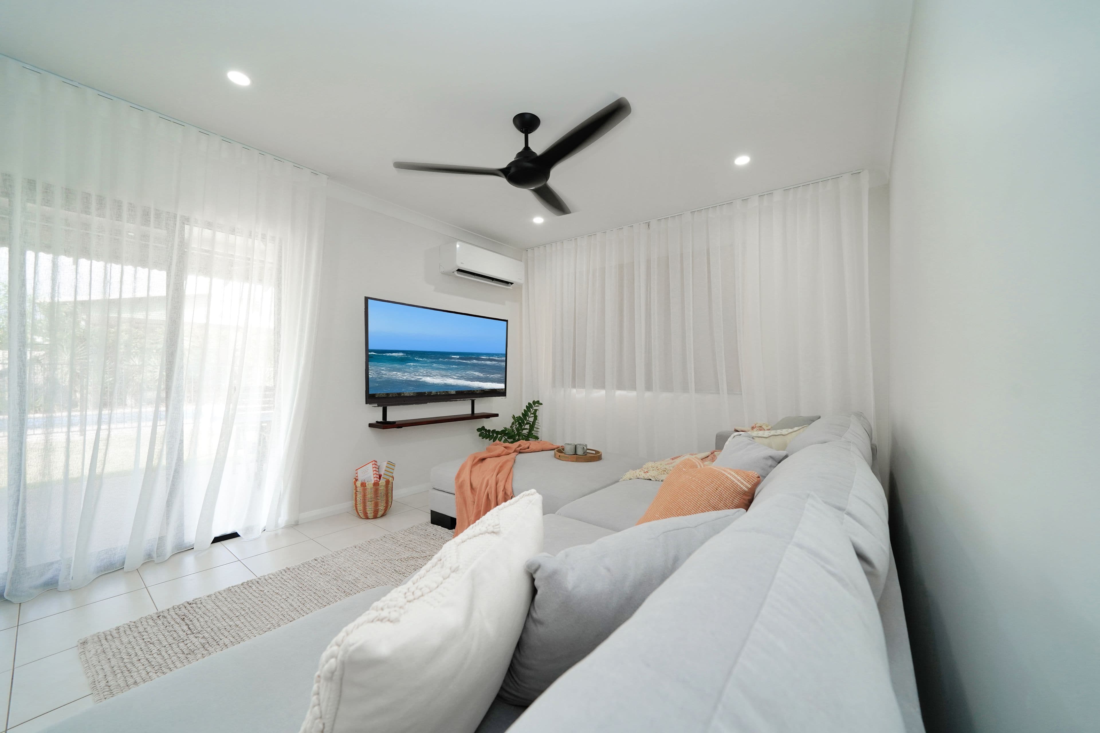 160 Flynn Circuit, Bellamack NT 0832, Bellamack - Thumbnail 2