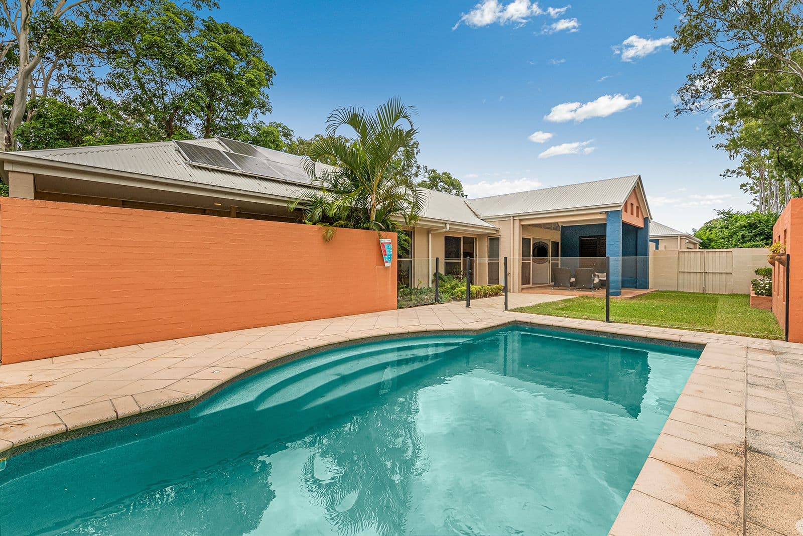 46 Sunset Road, Kenmore QLD 4069, Kenmore - Thumbnail 2