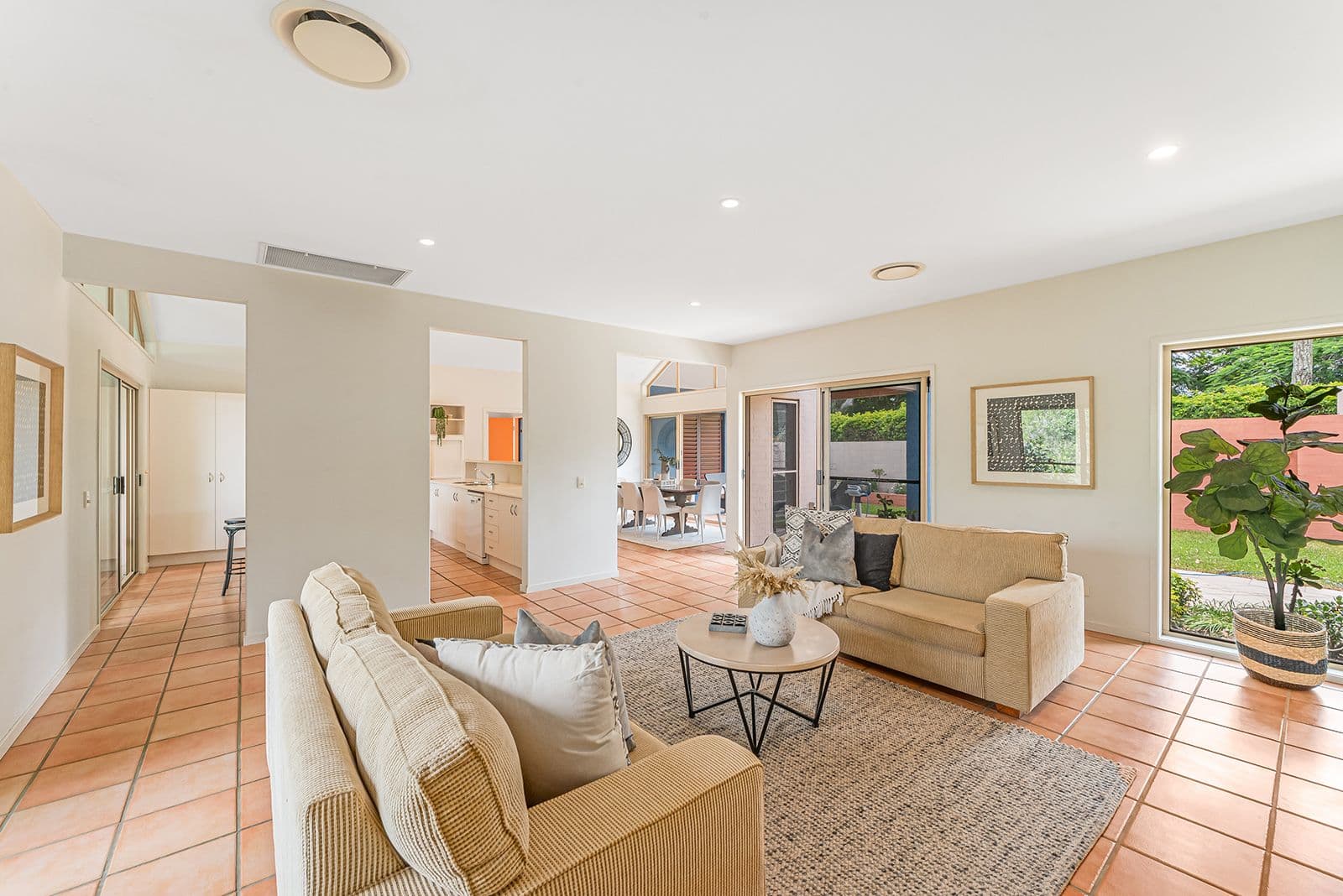 46 Sunset Road, Kenmore QLD 4069, Kenmore - Thumbnail 6