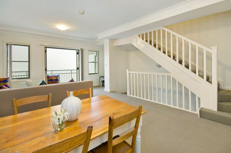 15 Taylors Drive, LANE COVE NSW 2066, Lane Cove North - Thumbnail 2