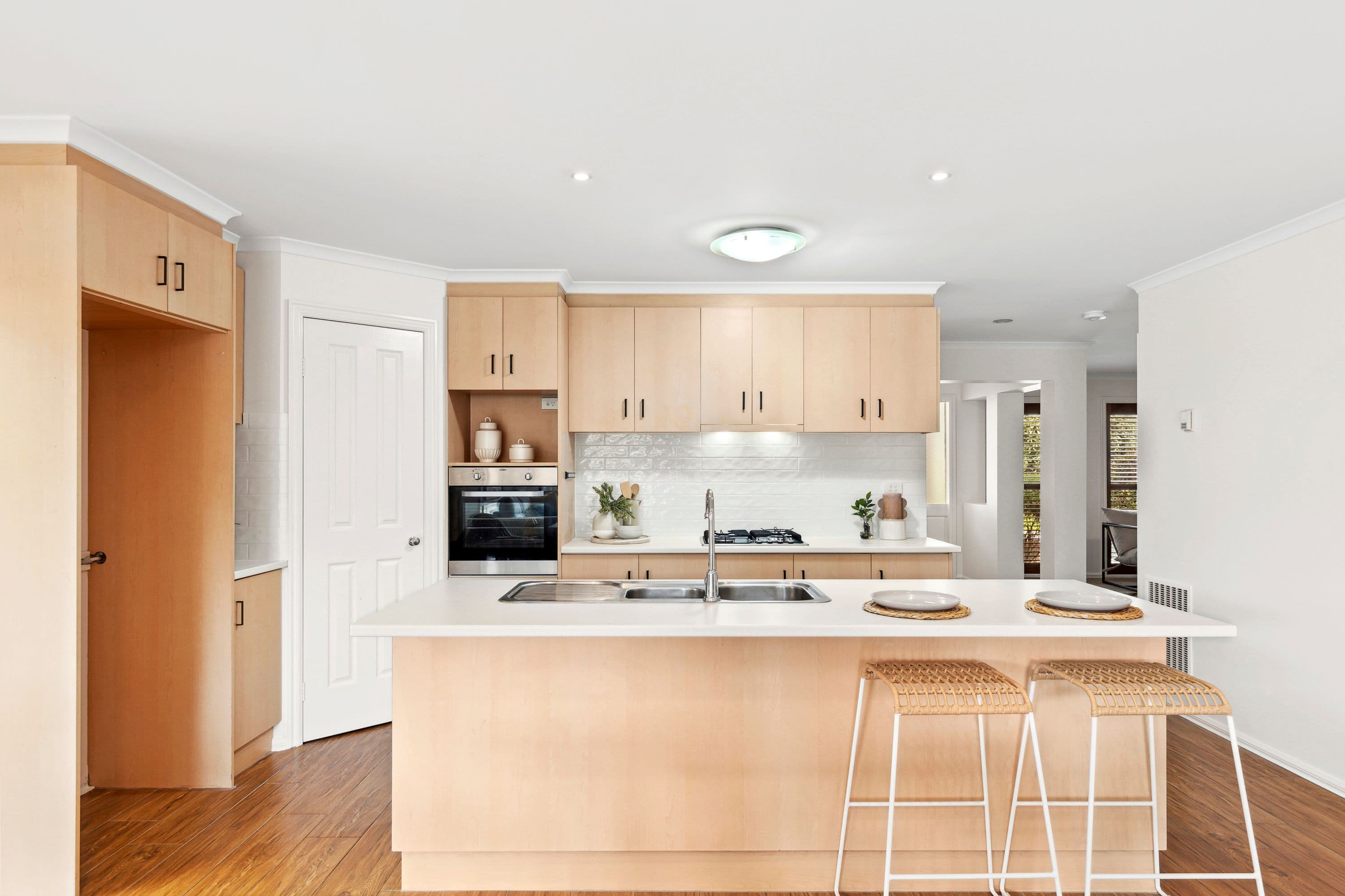 13 Lipson Drive, Lara VIC 3212, Lara - Thumbnail 2