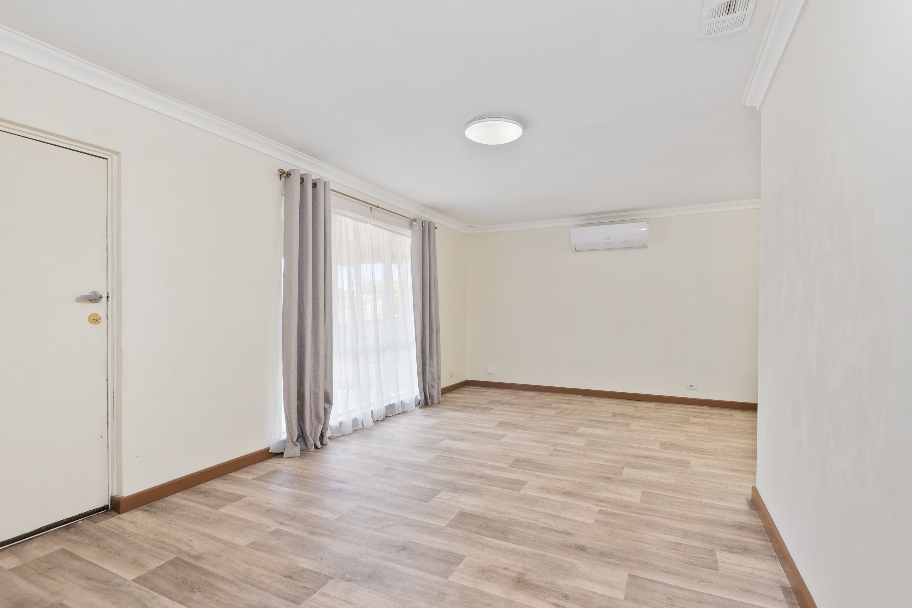 74 Bushby Street, Midvale WA 6056, Midvale - Thumbnail 4