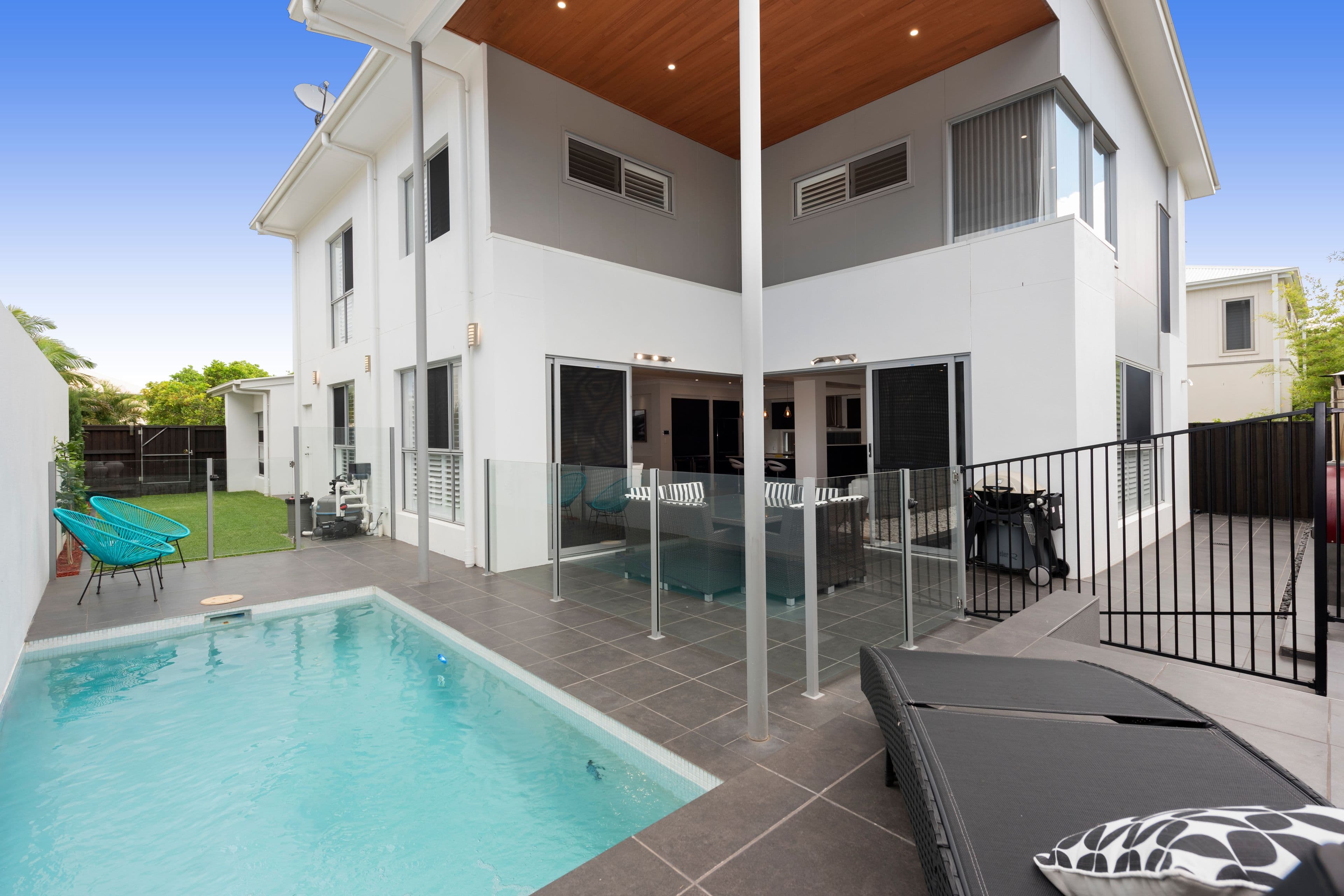 4 Kenilworth Place, Carindale QLD 4152, Carindale - Thumbnail 2