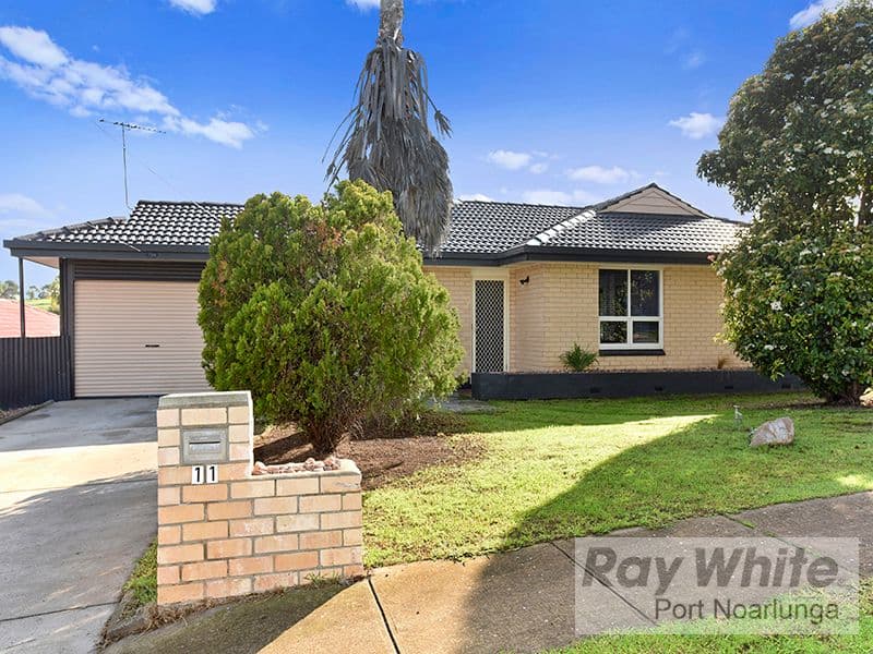 11 Denby Close, Christie Downs SA 5164, Christie Downs - Image 1