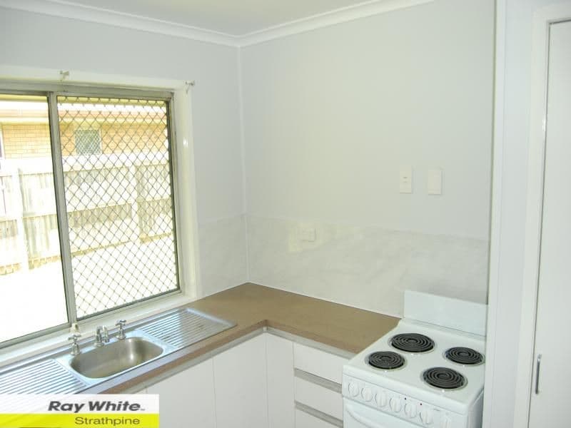 12 Loane Crescent, LAWNTON QLD 4501, Lawnton - Thumbnail 6