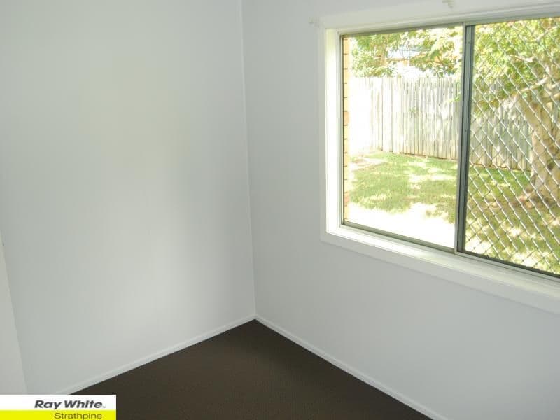12 Loane Crescent, LAWNTON QLD 4501, Lawnton - Thumbnail 8