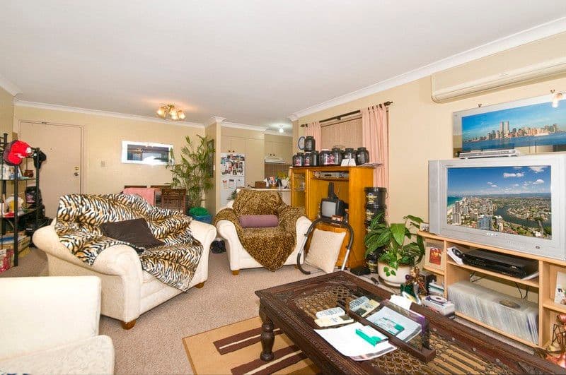 10 Twelfth Avenue, Palm Beach QLD 4221, Palm Beach - Thumbnail 7