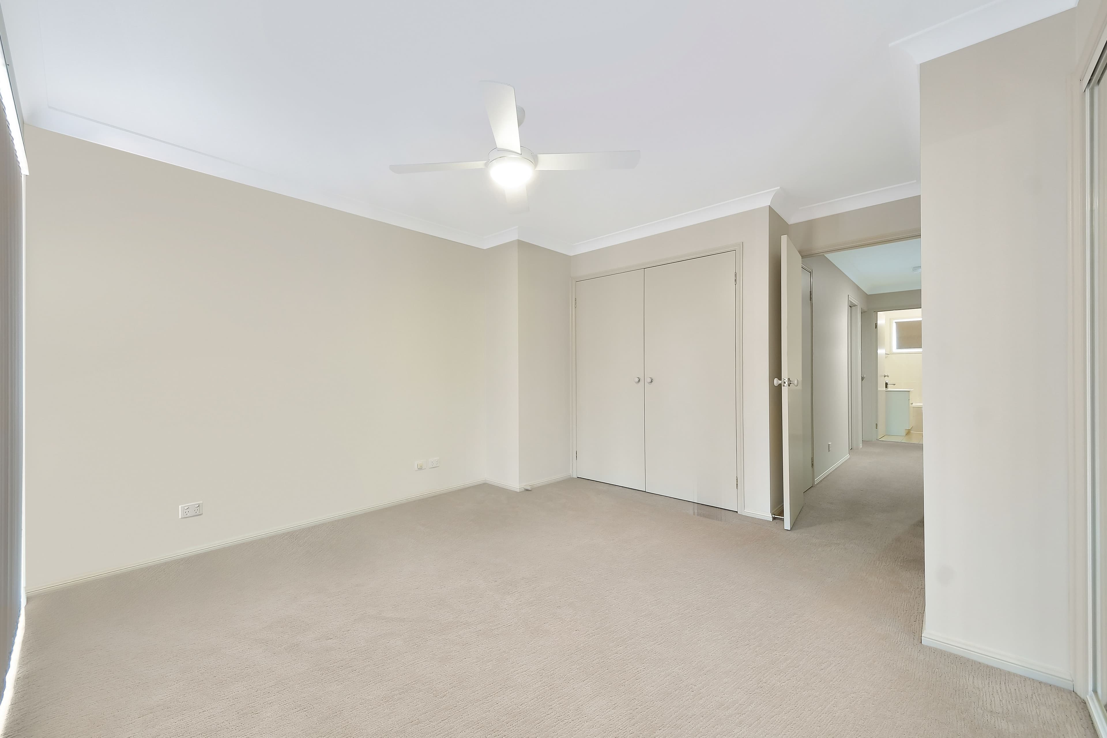 67 Oxford Road, Ingleburn NSW 2565, Ingleburn - Thumbnail 7