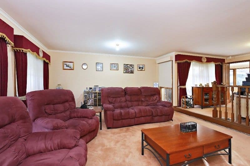 71 Debra Street, ROWVILLE VIC 3178, Rowville - Thumbnail 2