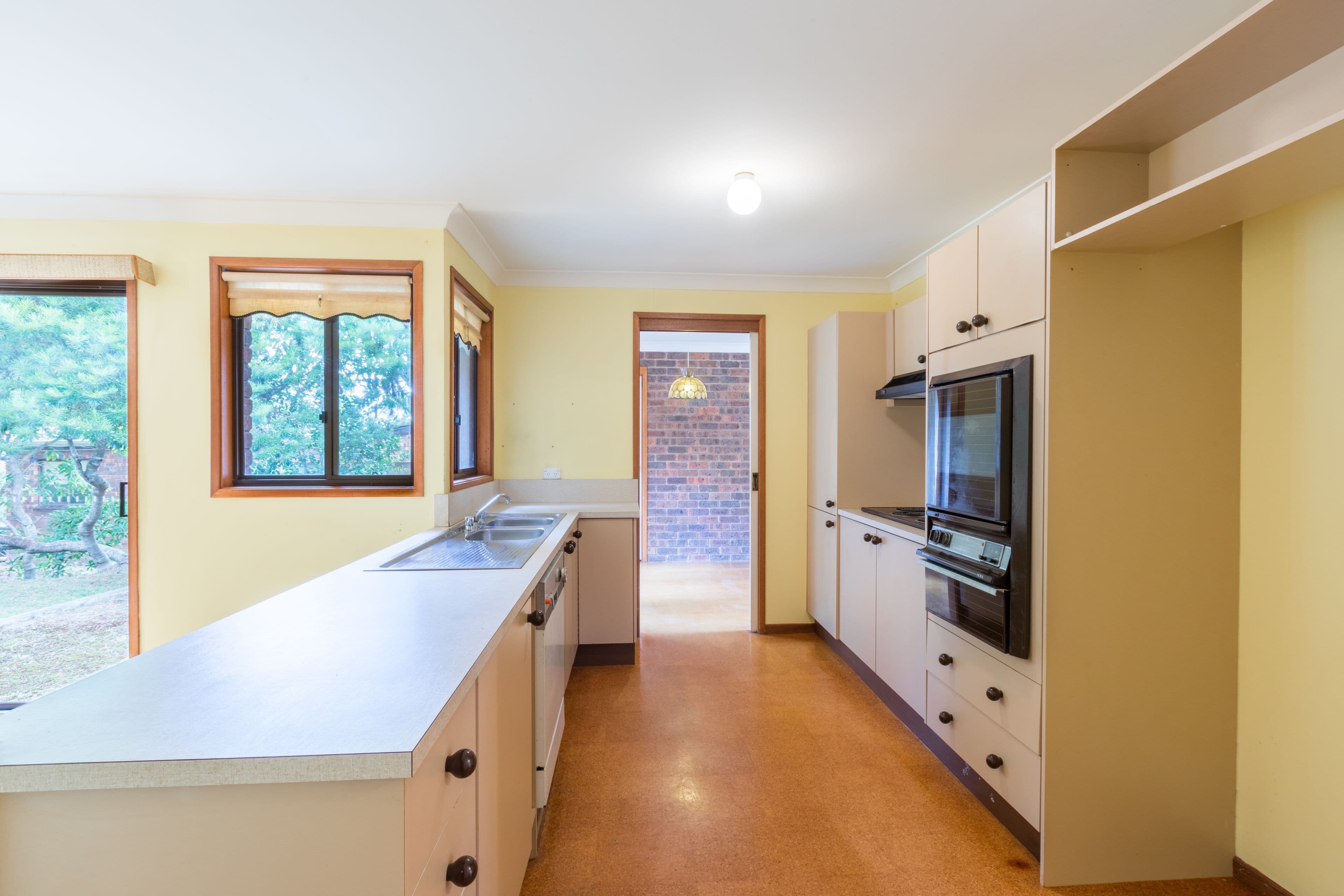 121 Waratah Road, Wentworth Falls - Thumbnail 3