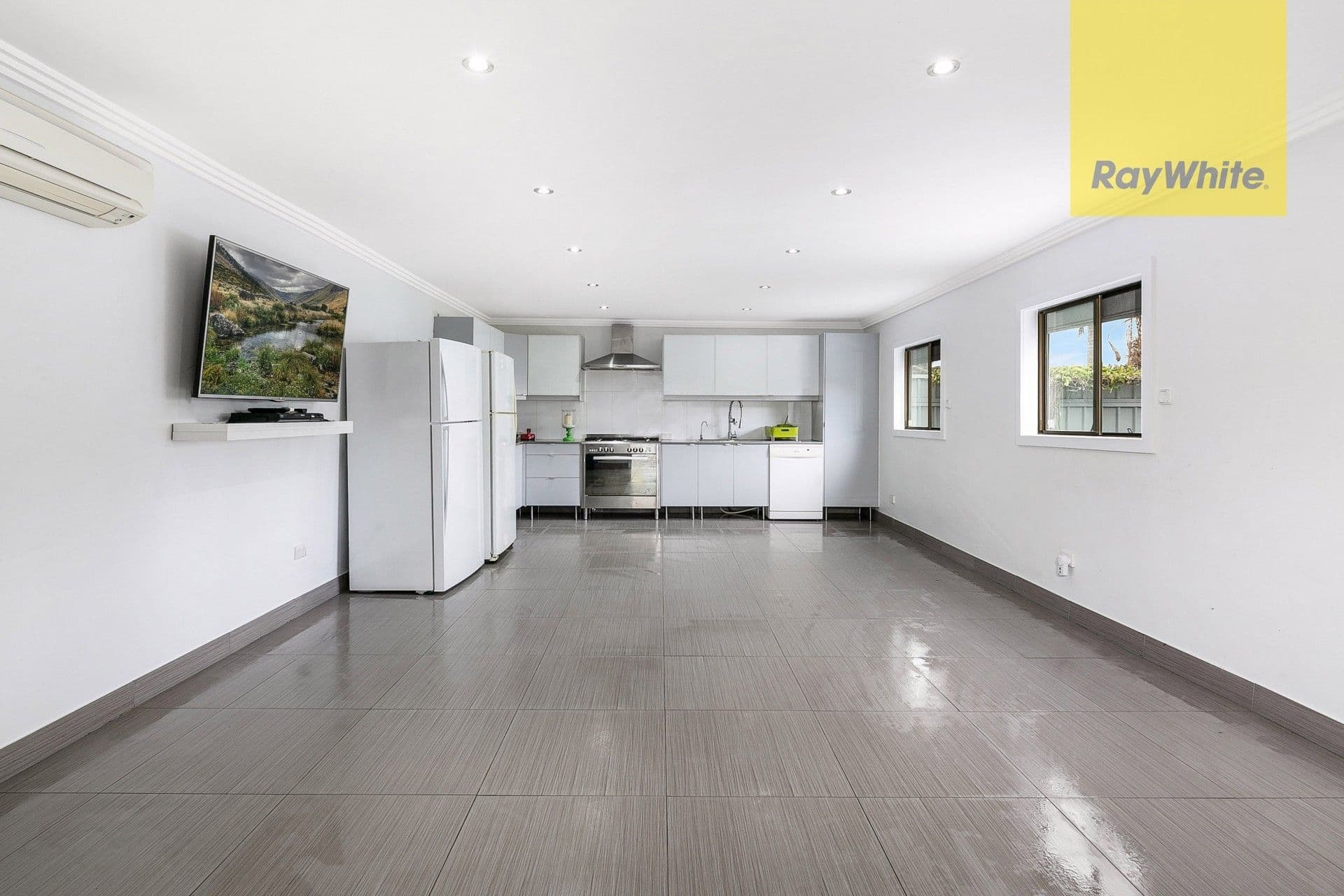 29 Townview Road, Mount Pritchard NSW 2170, Mount Pritchard - Thumbnail 7