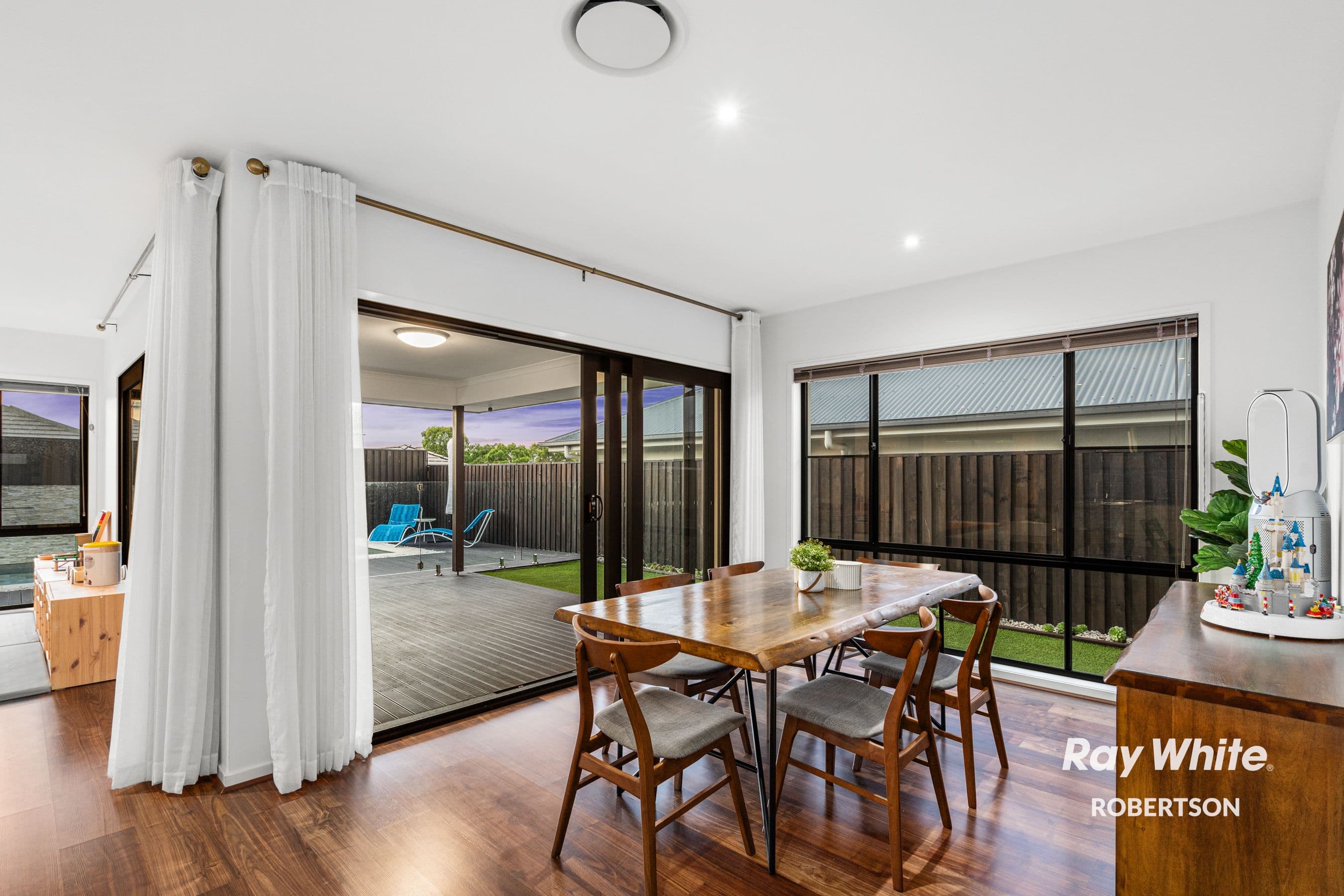 11 Paterson Street, North Lakes QLD 4509, North Lakes - Thumbnail 7