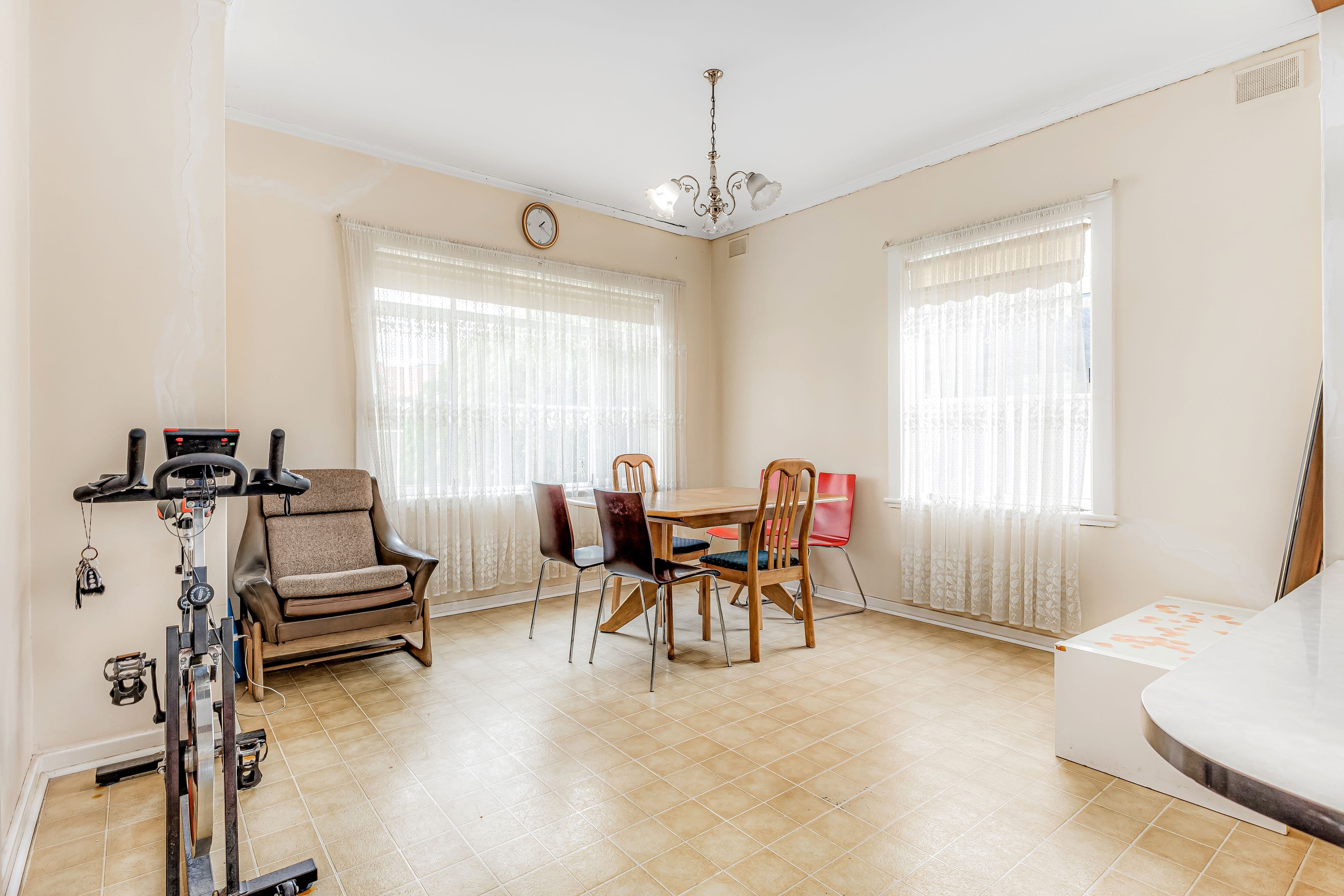 17 Yandra Street, Vale Park SA 5081, Vale Park - Thumbnail 4