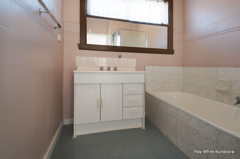 166 Rathcown Road, RESERVOIR VIC 3073, Reservoir - Thumbnail 7