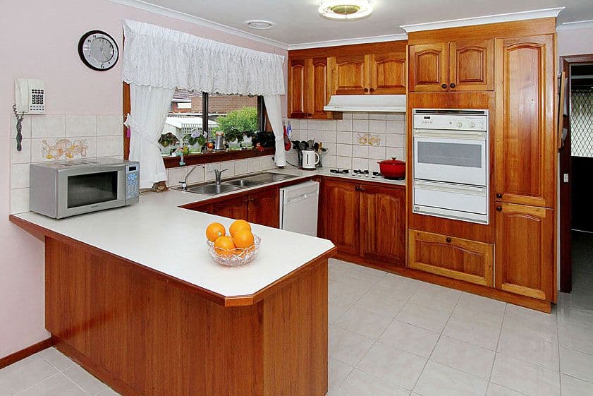 5 Bendigo Crescent, THOMASTOWN VIC 3074, Thomastown - Thumbnail 2
