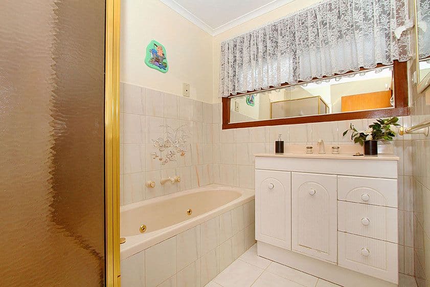5 Bendigo Crescent, THOMASTOWN VIC 3074, Thomastown - Thumbnail 7