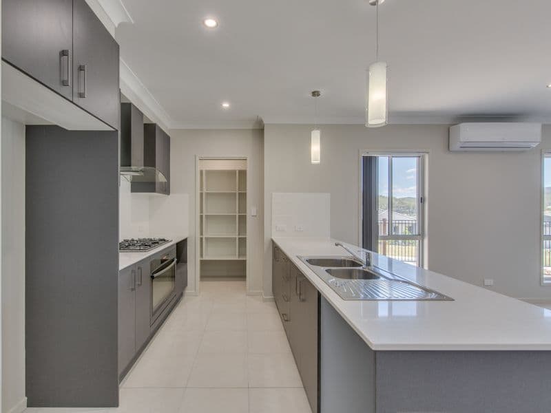 16 Butcher Bird Circuit, Upper Coomera QLD 4209, Upper Coomera - Thumbnail 4