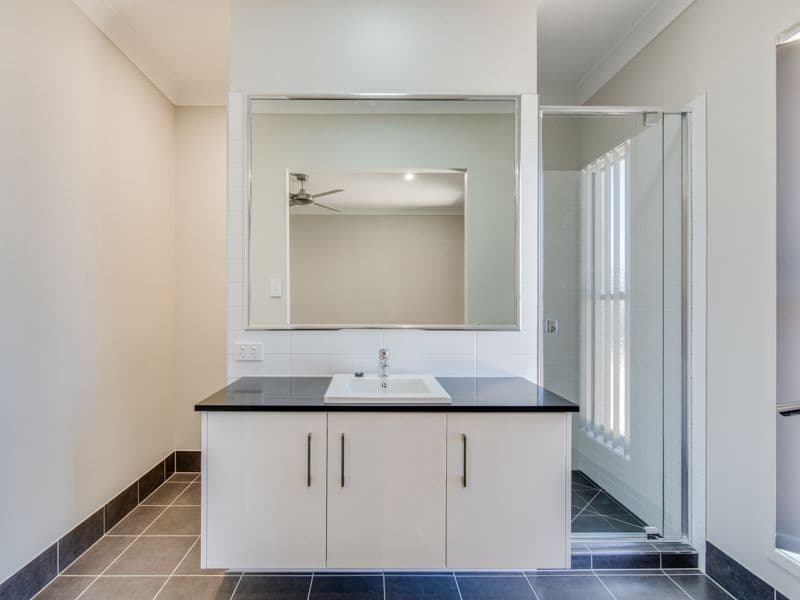 16 Butcher Bird Circuit, Upper Coomera QLD 4209, Upper Coomera - Thumbnail 8