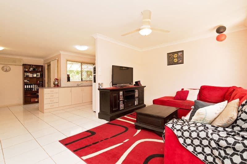 5 Jardine Court, Hillcrest QLD 4118, Hillcrest - Thumbnail 2