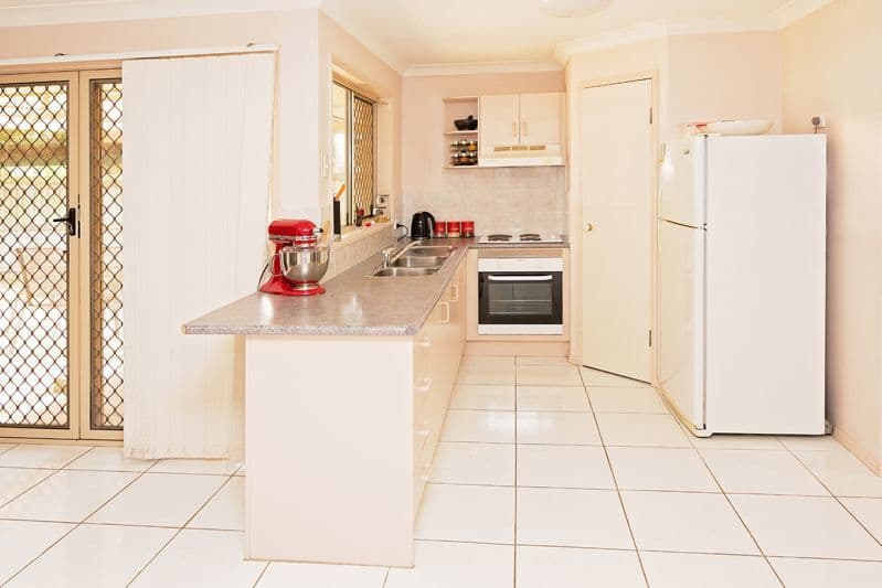 5 Jardine Court, Hillcrest QLD 4118, Hillcrest - Thumbnail 3