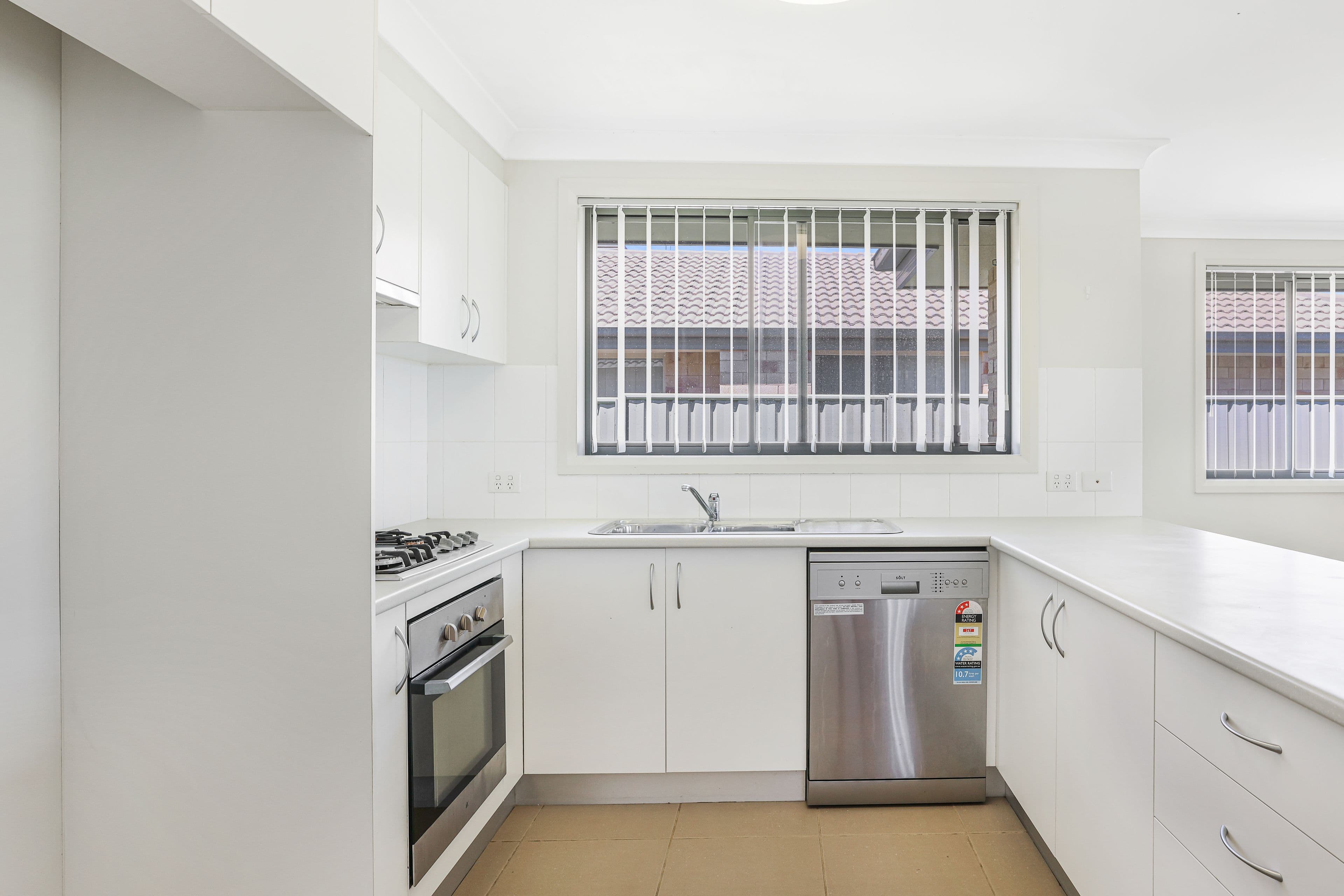 22 Tulipwood Crescent, Tamworth NSW 2340, Tamworth - Thumbnail 4
