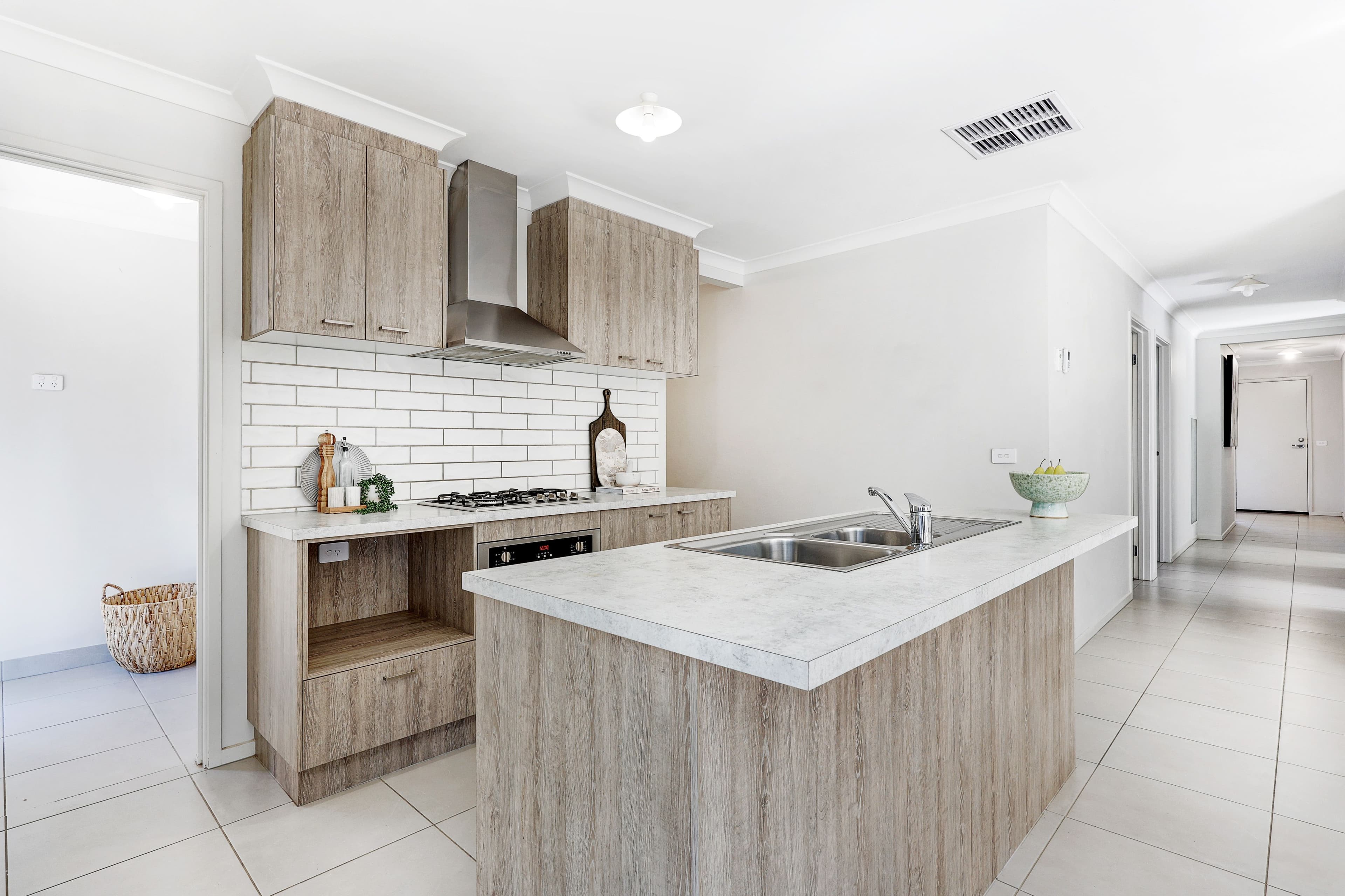 97 Ellscott Boulevard, Mickleham VIC 3064, Mickleham - Thumbnail 2