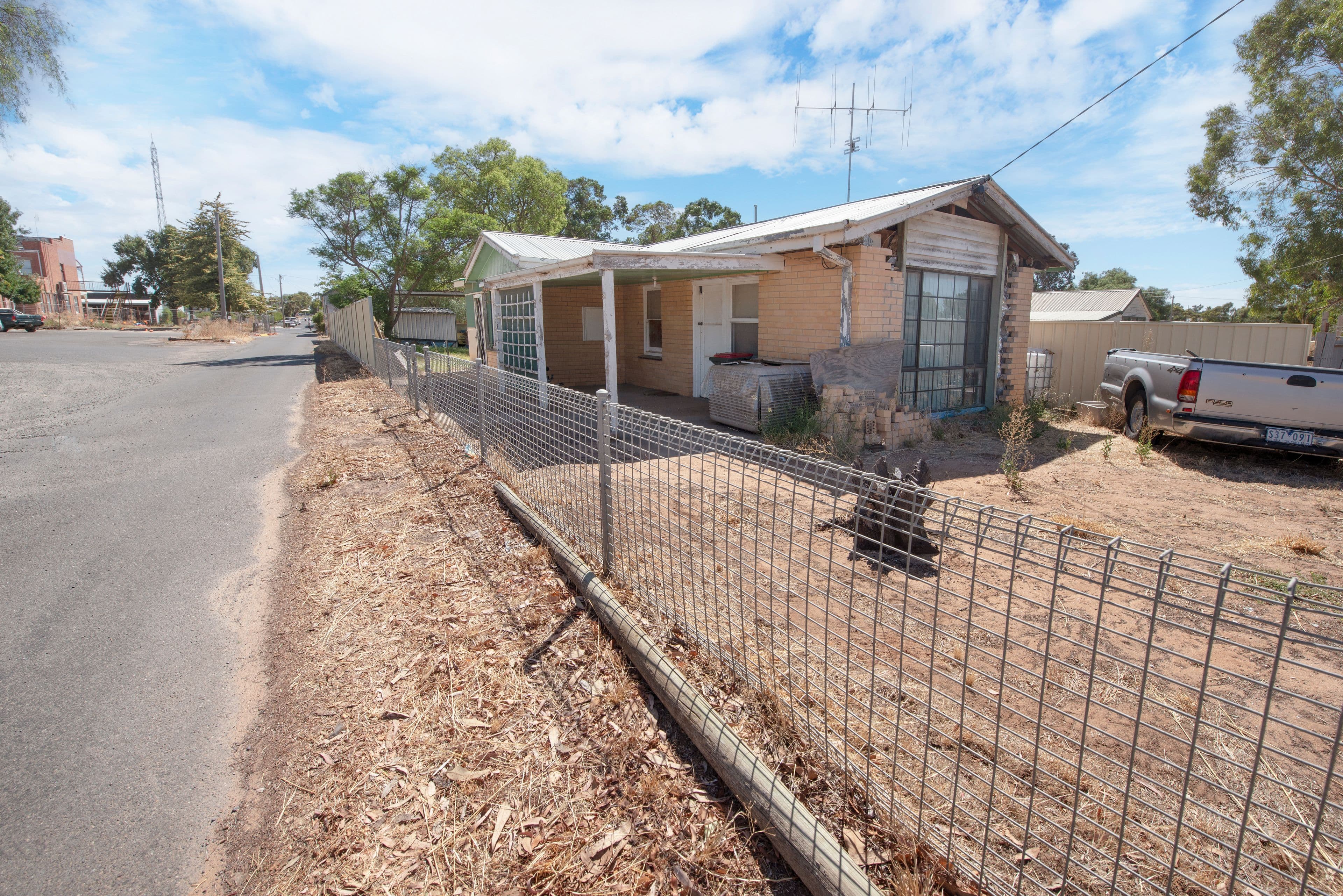 28 Cunningham Lane, Sea Lake VIC 3533, Sea Lake - Thumbnail 2